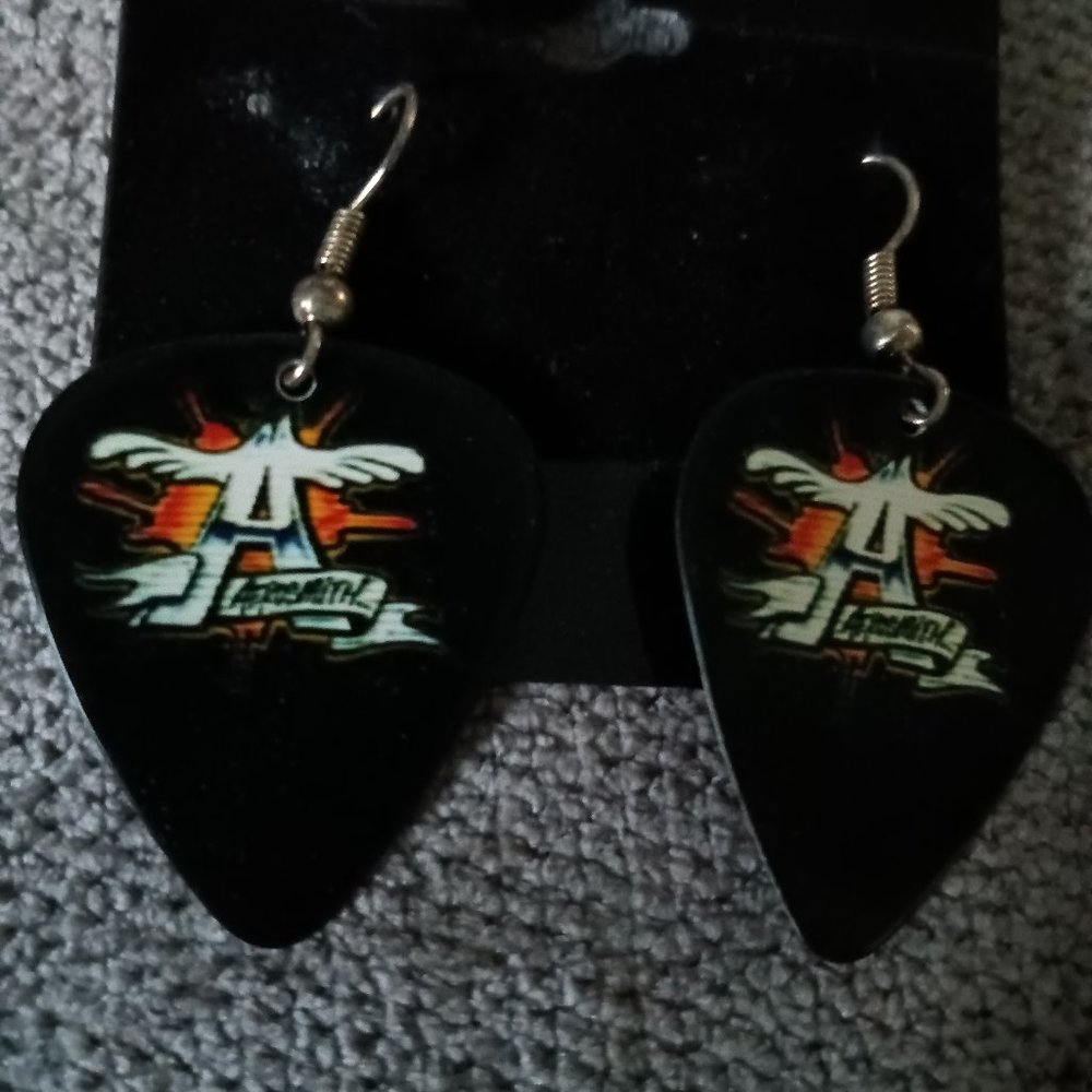 AEROSMITH GUITAR PICK EARRINGS